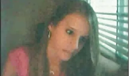 Shemale זיין ברונטית שהכניס פורנו נשים מבוגרות מוצצות לצפיה חינם הסרטן שלה