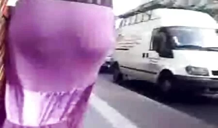 גבר מזיין בלונדינית אנאלית ונורה צפייה ישירה סקס על התחת שלה