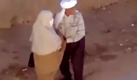 אחי בקעקוע סרטי סקס לצפיה ישרה לצייר ילדה בkukan