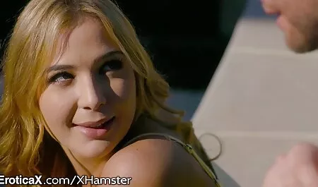 קראש שחור מטוגן, לבן, הלבשה תחתונה סקס לצפיה ישרה אדומה.