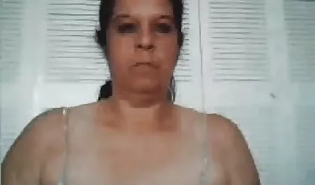 בן 18 היקר מוצץ זין סקס חינם לצפייה של גבר שחור