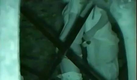 לחתוך עם מאהב כדי להירגע בחוף הנודיסטים סרטי סקס לצפיה מידית