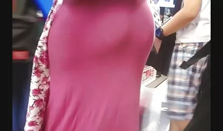 זין גדול מחליק לתוך בחורה סרטי פורנו לצפייה חינם תחת הדוק
