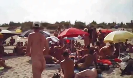 גבר נאה שעוסק באחוריים מוברש שדיים סרטי סקס לצפיה חינם גדולים