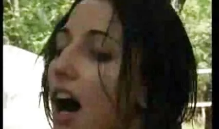 שחרחורת גסה לוקחת פאלוס בפה סרטי פורנו לצפיה ישירה חינם