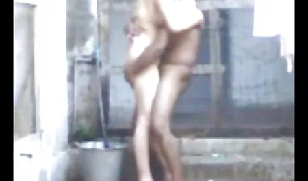 ונסה שטן סרטוני סקס לצפיה חינם בלונדינית מאונן עם צעצוע מין