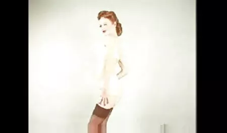 שמרה ברונטית בסרטן ונתינה בפי סרטי סקס מלאים לצפיה ישירה הטבעת.